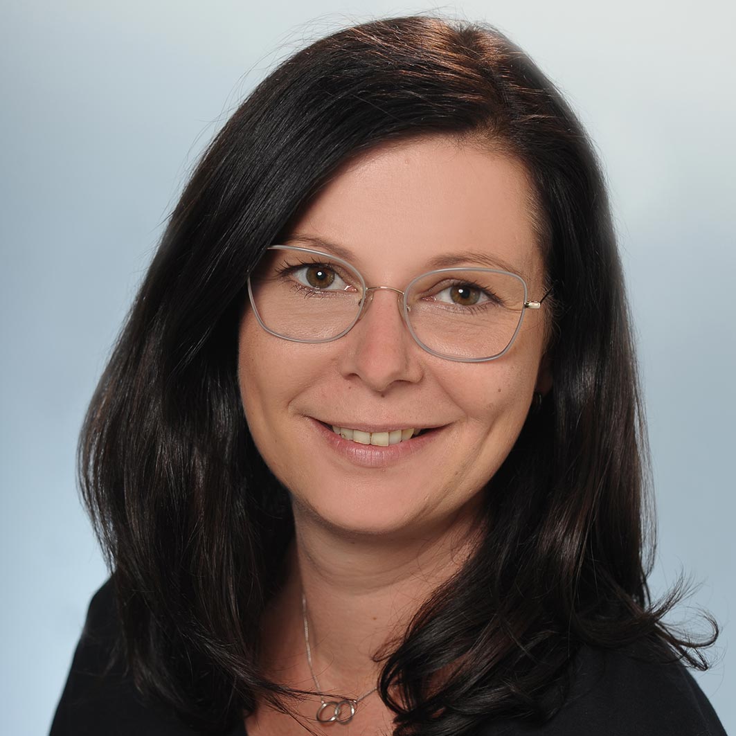 Maria Schelhorn - Vertrieb